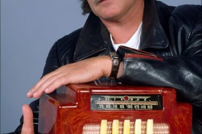 🖤 Une pensée pour Christophe, qui nous a quittés il y a déjà 2 ans.  Chanteur emblématique de la chanson française, Christophe a marqué plusieurs générations avec sa voix unique et ses mélodies inoubliables. Des titres comme “Aline”, “Les Mots Bleus” et “Succès fou” restent gravés dans les mémoires, témoignant de son immense talent et de son influence durable sur la musique française. 🎵✨